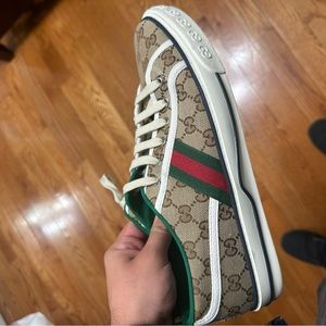 MEN'S GG GUCCI TENNIS 1977 SNEAKER
